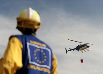 BE-ja ofron mbështetje për të luftuar zjarret në Shqipëri dhe Greqi