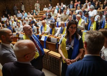 Hovenier: Mbesim të bashkuar në mbështetje të pavarësisë, sovranitetit dhe demokracisë së Ukrainës