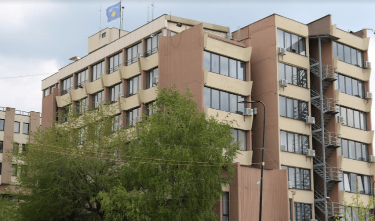 Aktakuzë dhe paraburgim ndaj serbit, dyshohet për dhunë seksuale krim i luftës në Kosovë