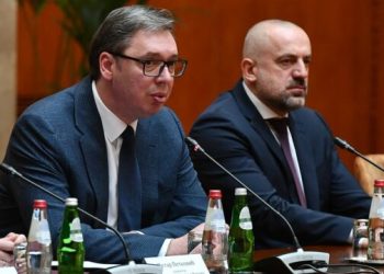 Niniq: Vuçiq po blen kohë, nuk i nevojiten provat nga Kosova kundër Radoiçiqit