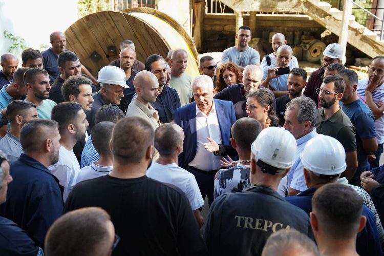 Rizvanolli, minatorëve: Jemi të gatshëm të investojmë, por vetëm kur të vihet në vend drejtësia