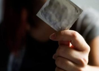 OBSH jep alarmin: Të rinjtë nuk po përdorin prezervativë