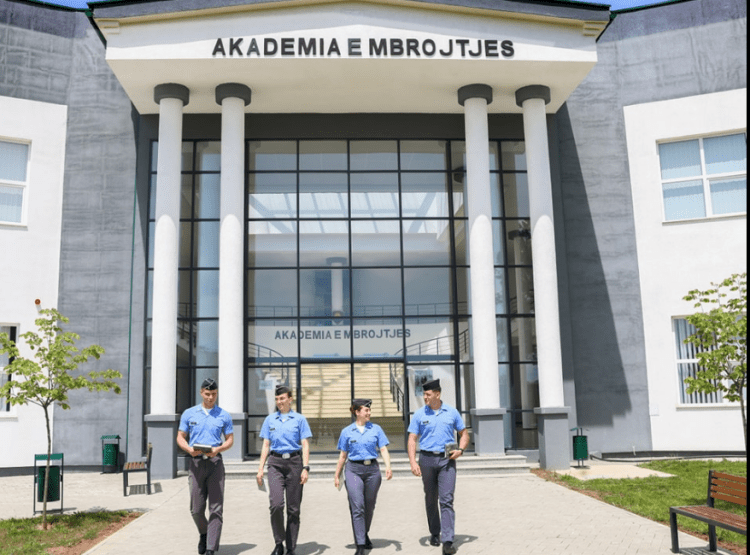 Maqedonci: Investuam mbi një milion euro në ndërtimin e objektit të Akademisë së Mbrojtjes