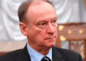 Aleati i Putinit akuzon NATO-n dhe Perëndimin se kanë ndihmuar Ukrainën të sulmojë Rusinë