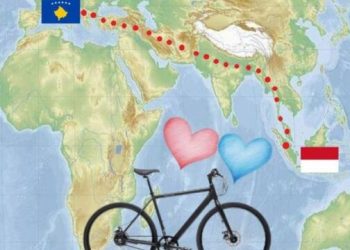 Nga Kosova në Indonezi me biçikletë për dashurinë e jetës