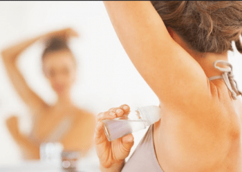 A janë të rrezikshëm për shëndetin deodorantët që përdorim çdo ditë?