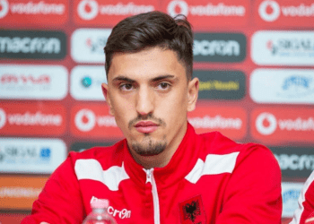 Aventurë e re për Emanuele Ndoj, firmos me klubin italian