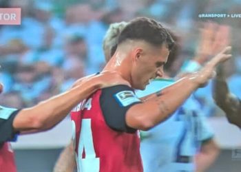 Xhaka ia bënë “përhajr” sezonit të ri në Bundesliga, shkund portën e kundërshtarit