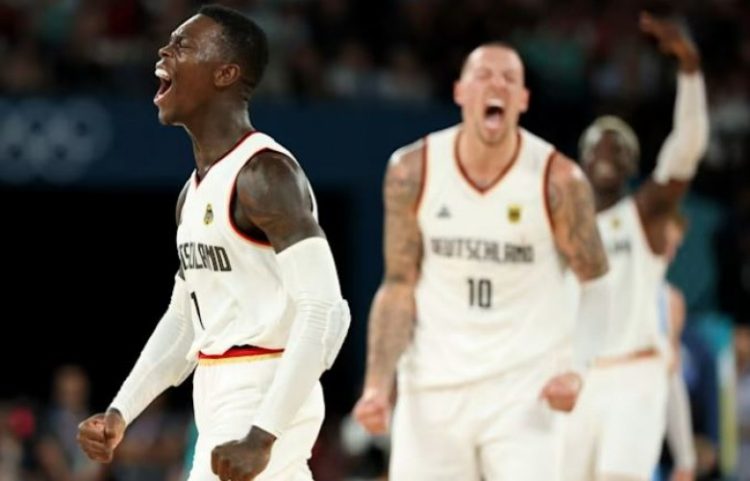 Gjermania arrin në gjysmëfinale të Olimpiadës për herë të parë