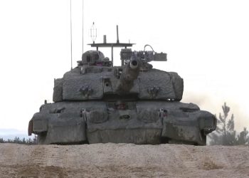 Kievi ngre baza në Rusi, Moska: NATO dhe SHBA po e ndihmojnë të na sulmojë