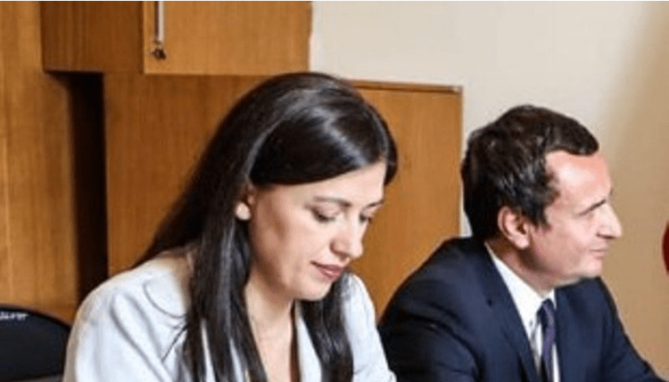 Përurohet sot objekti i ri i Gjykatës në Gjakovë, Kurti e Haxhiu do ta prejnë shiritin