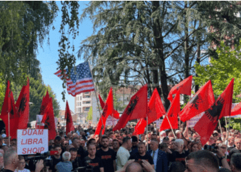 Kamberi: Në Luginën e Preshevës, qeveria në Beograd po shkel rëndë vlerat elementare të Bashkimit Europian