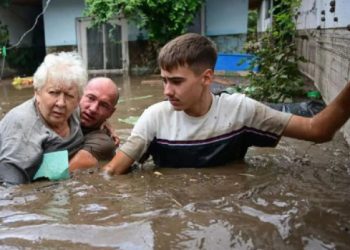Evropa Qendrore përballet me përmbytjet vdekjeprurëse, evakuohen mbi 50 mijë familje vetëm në Çeki