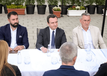 Mëngjesi i sotëm në Ballkonin e Hapur të Kurtit nisi me drejtuesit e komunës së Mitrovicës së Veriut