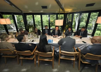 Kryeministri Kurti takon përfaqësuesit e OKB-së, diskutojnë për sundimin e ligjit dhe zhvillimet në veri