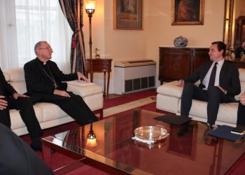 Kurti e Gërvalla takuan Sekretarin e Shtetit të Selisë së Shenjtë, Kardinalin Pietro Parolin