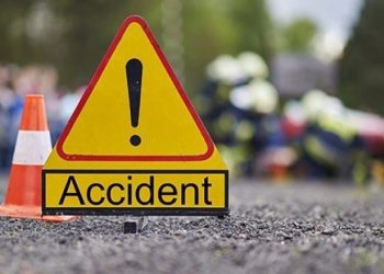 Aksident i rëndë në Carralevë, përplasen kamioni me autobusin (VIDEO)