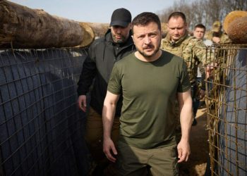 Kriza në qeverinë ukrainase: Tre ministra japin dorëheqjen përpara vizitës së Zelenskit në SHBA