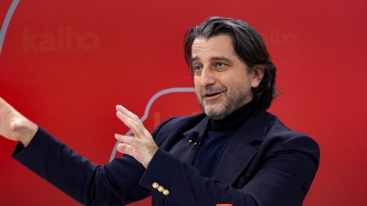 Rruga e dëmtuar në “Emshir”, telash për banorët