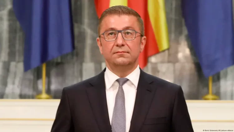 Mickoski: Heqja e tabelave me mbishkrimin shqip, është pjesë e planit për destabilizim