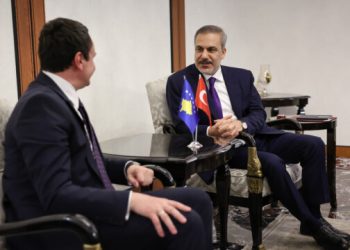 Kurti pret sot në takim kryediplomatin e Turqisë