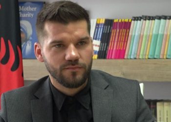 “S’ka familje shqiptare që nuk diskriminohet nga Serbia”, Lutfiu flet për protestën e luginasve (VIDEO)