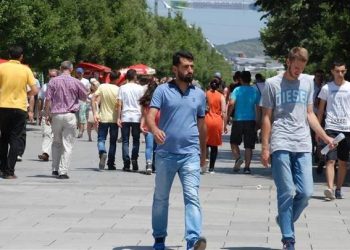 Rajoni: Shqipëria dhe Kosova humbin shumë njerëz nga emigracioni