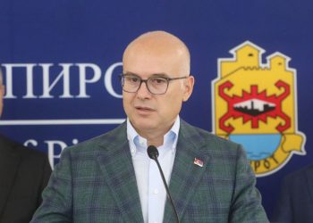 Mbyllja e institucioneve paralele serbe, Vuçeviqi: Do t’i hapim zyrat përgjatë kufirit deri kur t’i rikthejmë