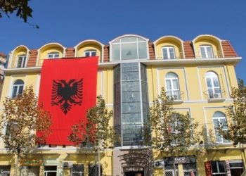 Komuniteti mysliman i shqetësuar rreth nismës për Shtetin Bektashi