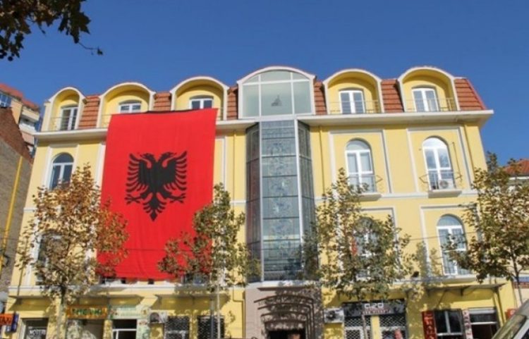 Komuniteti mysliman i shqetësuar rreth nismës për Shtetin Bektashi