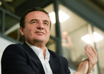 Pas humbjes së Kosovës ndaj Rumanisë, Kurti thërret për ‘bashkim’: Sfidat kalohen më lehtë bashkë!