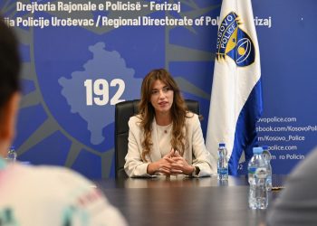 Ministrja Haxhiu vizitë në Policinë e Ferizajt, fokusi te rastet e dh*unës në familje