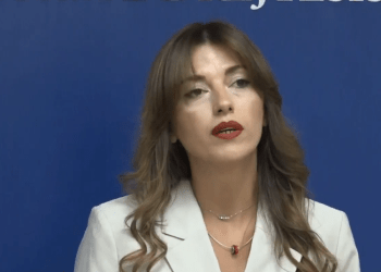 Ministrja Haxhiu: Verifikimi i pasurisë për zyrtarët shtetëror, 5 vjet pas mandatit