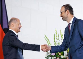 Ajeti e takon Scholzin: Gjermania, një aleat historik dhe tradicional i Kosovës