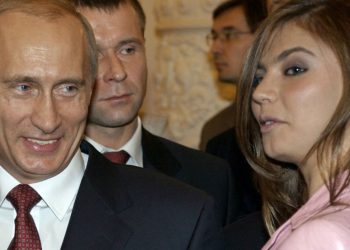 Zbulohen dy djemtë e fshehtë të Putinit me Alina Kabaeva. Ata jetojnë të izoluar dhe nën vëzhgimin e oficerëve të Shërbimit Federal të Mbrojtjes