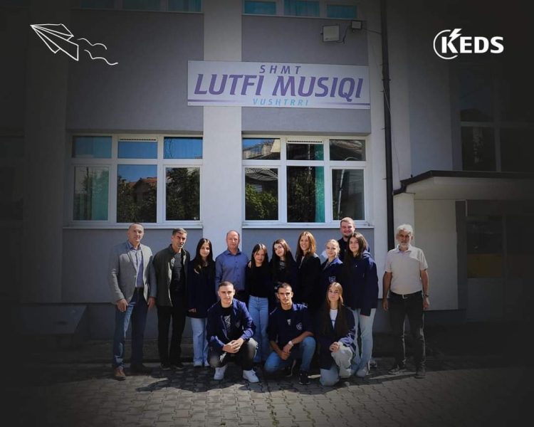 KEDS vazhdon të mbështesë arsimin dhe të investojë në të ardhmen e brezave të rinj