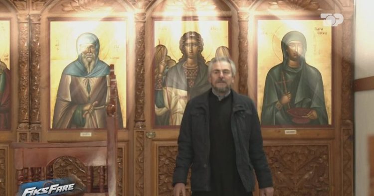 “Kemi bërë seks në kishë, më ndau nga familja” – Ish-e dashura akuzon priftin në Lushnjë: Më dhuroi unazën e të ëmës! Kam foto intime me të
