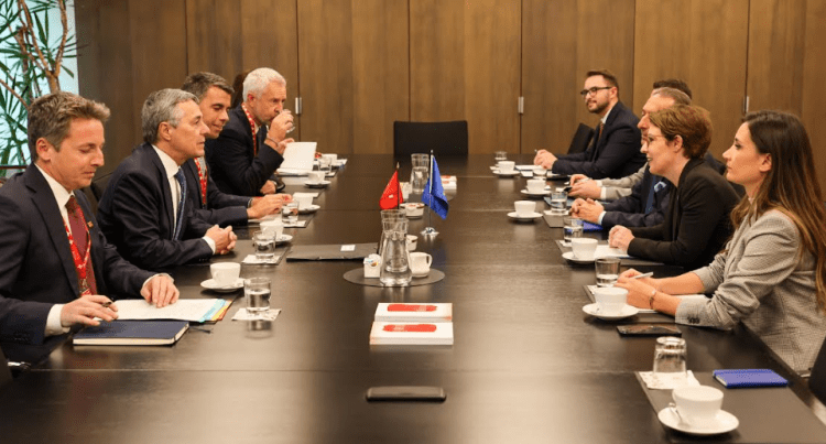  Ministrja Gërvalla takon homologun zviceran: Kosova dhe Zvicra, partnerë të natyrshëm me mërgatën si urë kryesore