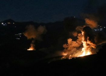 Ndizet konflikti në Lindjen e Mesme, Izraeli godet Libanin nga ajri (Video)