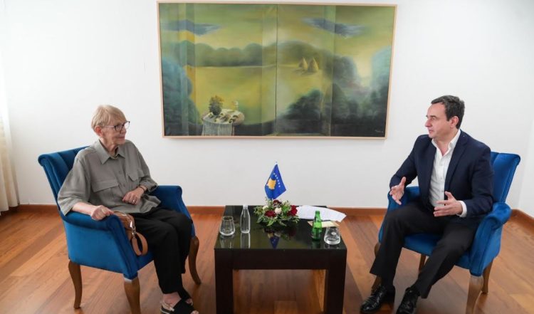 Kurti njoftohet se Beogradi zyrtar po planifikon zhvendosjen e serbëve të Kosovës në Sanxhak