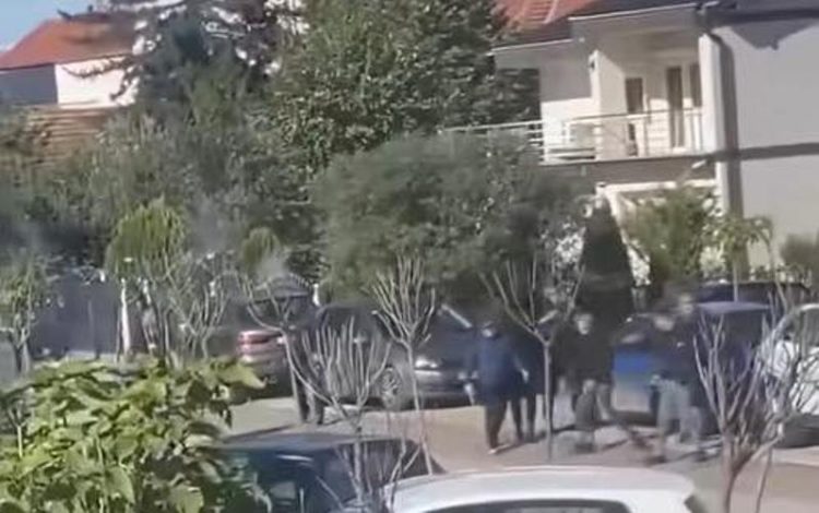 Përleshje në Fushë Kosovë mes tifozëve, dy të lënduar e pesë të arrestuar