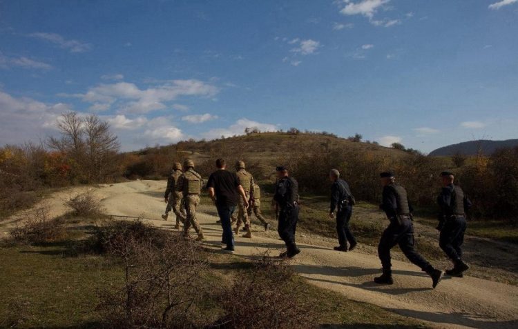 KFOR-i bashkë me Policinë e Kosovës rrisin patrullimet në veri