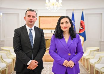 Osmani takohet me drejtorin e IPK-së: Puna e tyre s’është gjithmonë e lehtë, por përherë e nevojshme