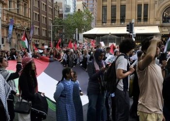 Mijëra qytetarë protestojnë në Australi: Mos i shisni armë Izraelit