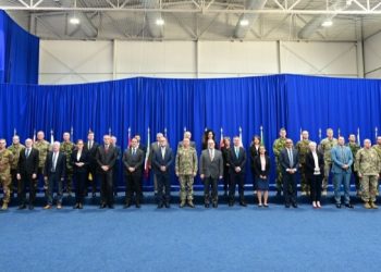 Komandanti i KFOR-it takon diplomatët vendeve që kanë trupa në Kosovë, arsye situata e sigurisë
