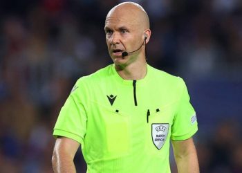 Taylor k*ërcënohet me jetë, nuk do të arbitrojë asnjë ndeshje të javës së ardhshme