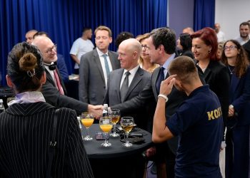 Kurti takon ekipin Paralimpik të Kosovës: T’i bashkojmë forcat e le t’i nxisim talentet që të arrijnë majat e sportit