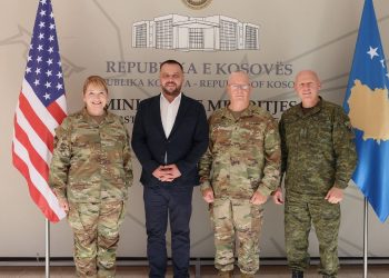 ‘Më të fortë së bashku’, Një delegacion nga shtabi i Ajovas ka qëndruar në vizitë një javore në FSK