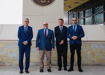 Lista Serbe në takim me Hovenierin, i ankohen për “lëvizjet e njëanshme” të Kosovës