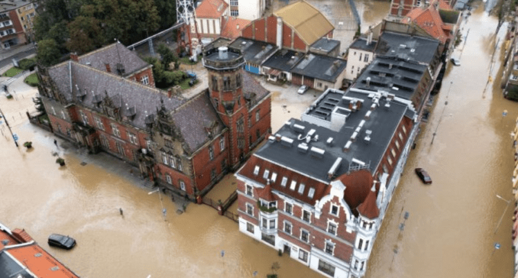 Përmbytjet në Evropën qendrore, shkon mbi 20 numri i viktimave